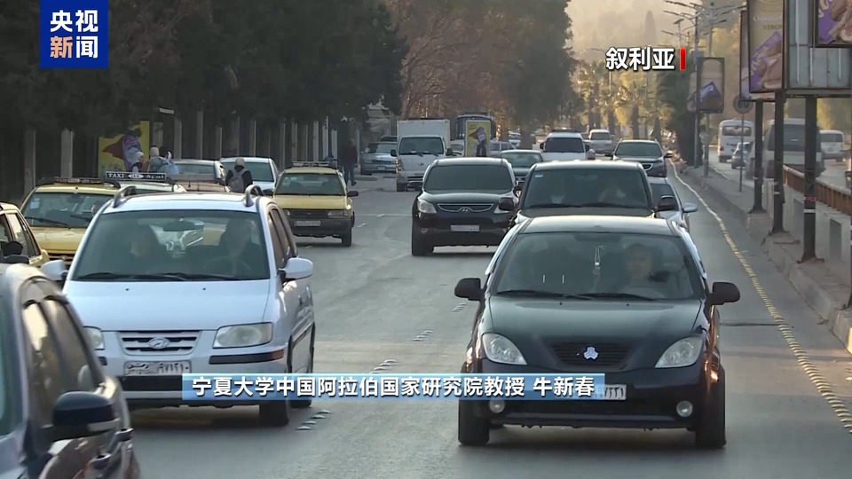 以总理登赫尔蒙山顶 称以军将驻留戈兰高地缓冲区