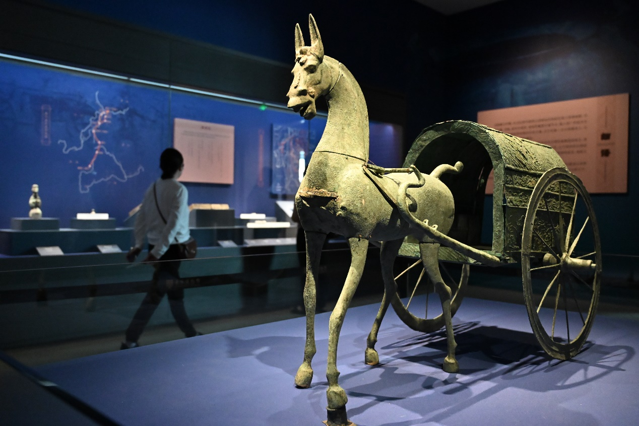 追寻夜郎古国神秘足迹 180件珍贵文物在长沙首展_fororder_图片12