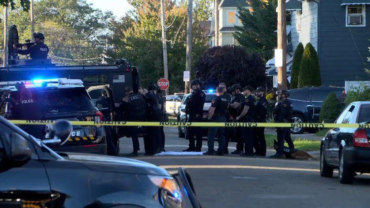 美警方：宾州枪击事件枪手杀害8人后自杀