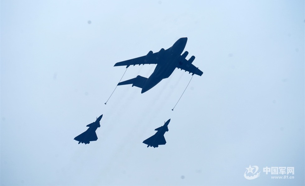 我在阅兵现场｜空中梯队，致敬胜利