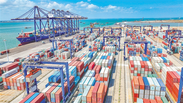 新赛道 新动能 新格局 ——2024年海南经济画像
