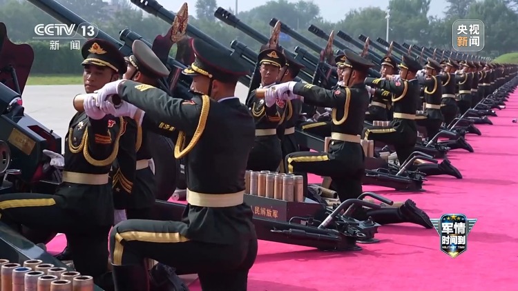 军情时间到丨奏响阅兵序曲 展示中国排面 揭秘他们的背后故事
