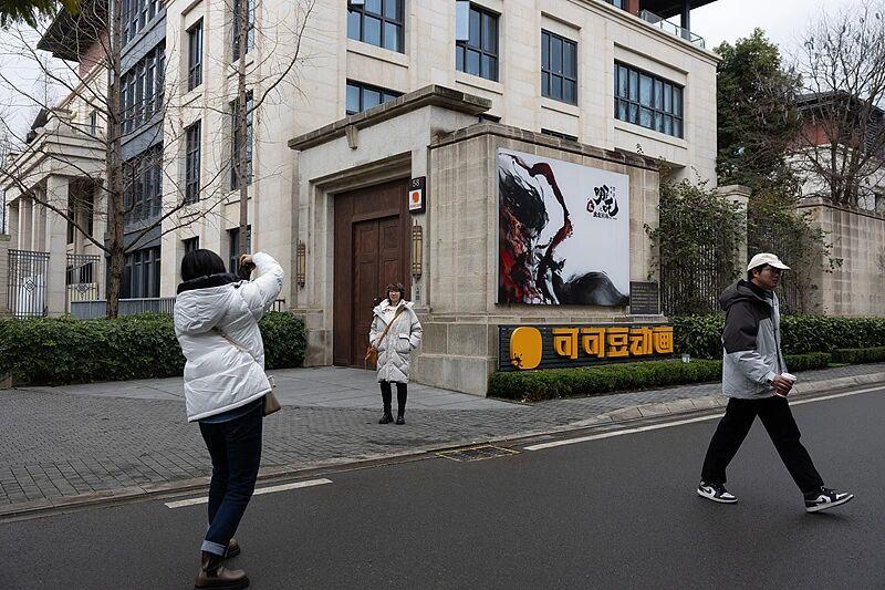 跟随影视作品，到成都的街道走一走