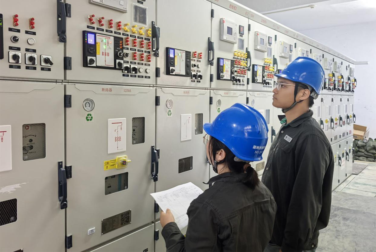 Jiyuan Puts Henan’s First Batch of Pure Nitrogen-Insulated Eco-Friendly Switchgear into Operation_fororder_图片1