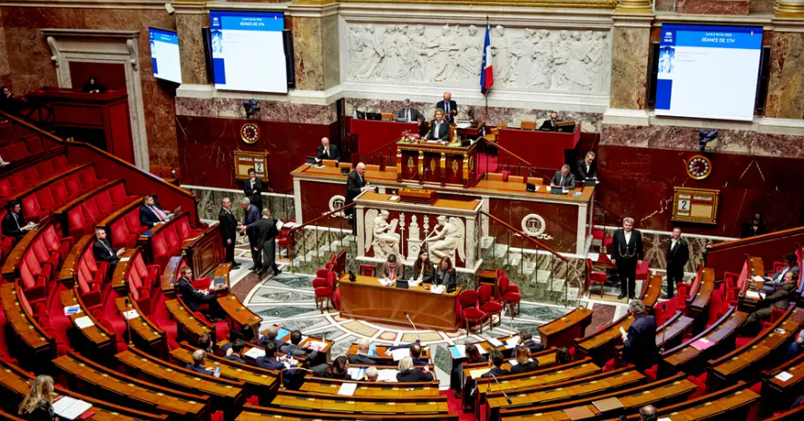 闪评 | 闯关不易 落地更难 法国2026国家预算案面临现实困境