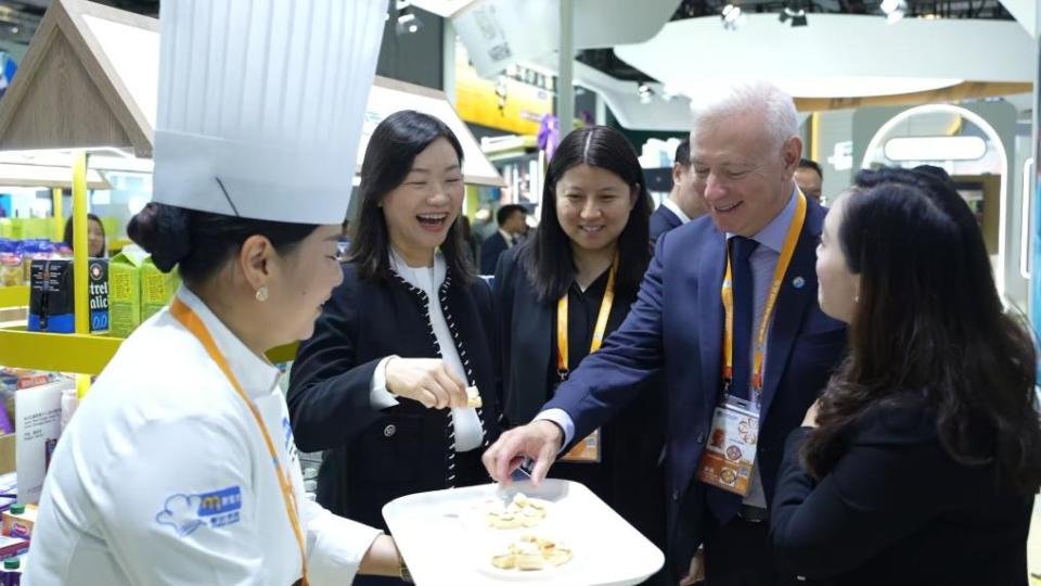 进博8年再创纪录！外企点赞中国大市场！