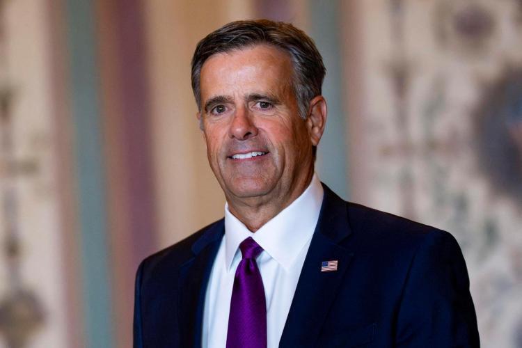 美中情局局长：以色列未就袭击伊朗迫使美国采取行动