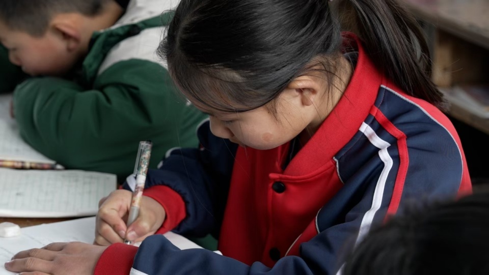 “六一”特别策划丨当乡镇小学女生第一次站上篮球赛场
