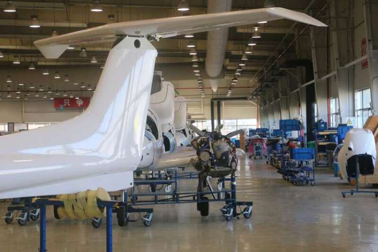 活力中国调研行｜通航飞机产业线上的年轻人