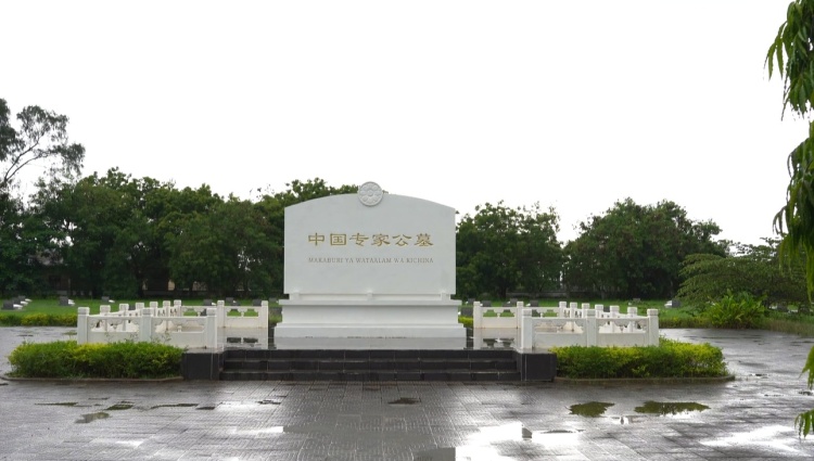 资讯有故事丨坦赞铁路的站台依旧熙熙攘攘 总台记者再探访→