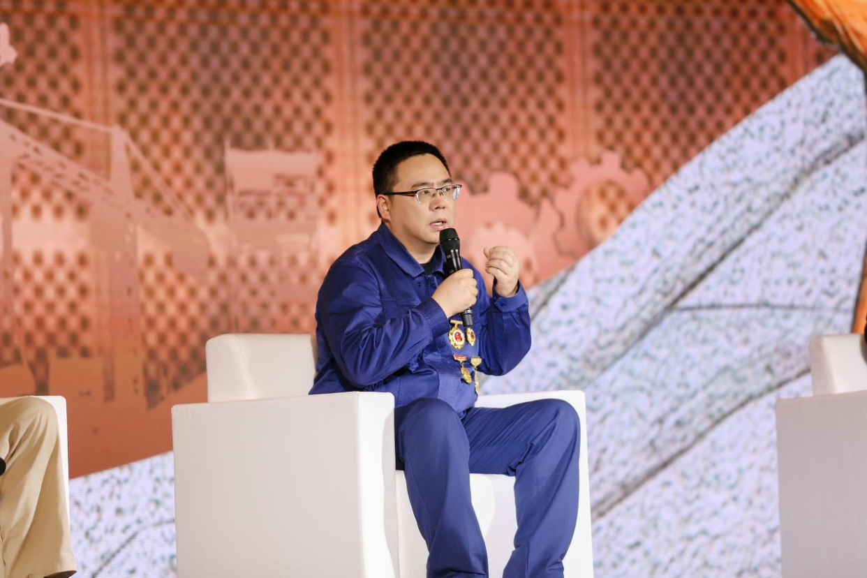 State Grid Zhejiang Electric Power Employee Zhang Jiming Participates in "Craftsman Talent Cultivation and Model Workers Qinghai Tour" Activity_fororder_图片3