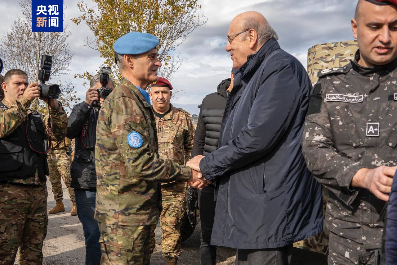 联黎部队特派团团长与黎巴嫩总理会面 访问黎南部希亚姆地区