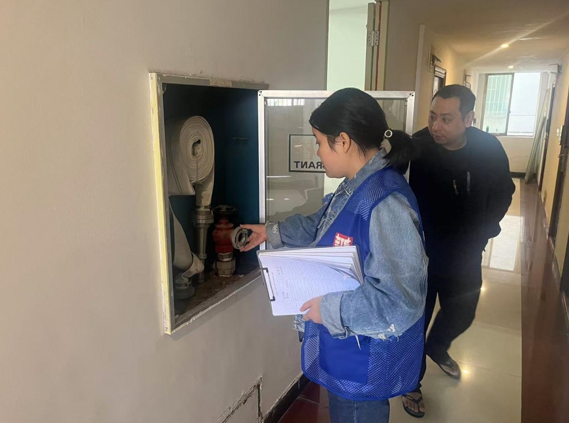 浙江金华开发区三江街道给“九小场所”戴上“安全帽”