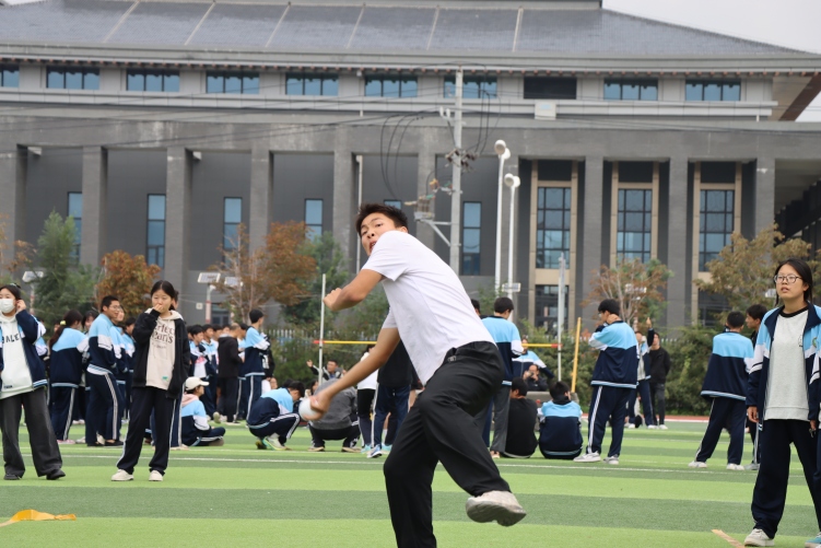 天水市秦安县第四中学第五届秋季田径运动会收获颇丰_fororder_IMG_1663.JPG