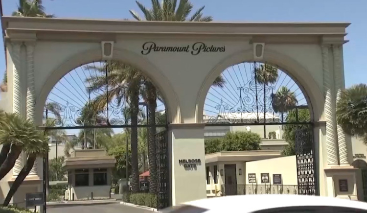 奈飞退出竞购 派拉蒙成华纳兄弟探索公司收购有力竞争者