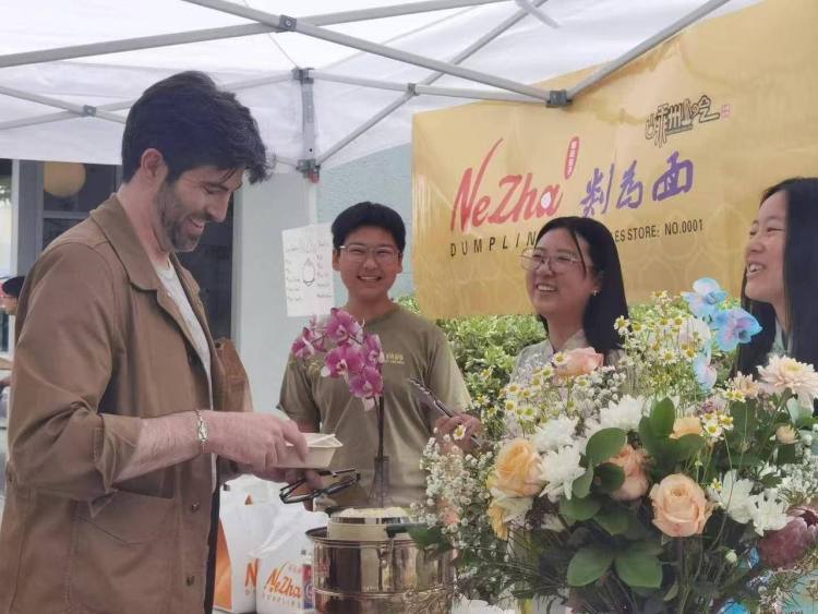嵊州小笼包的出海雄心