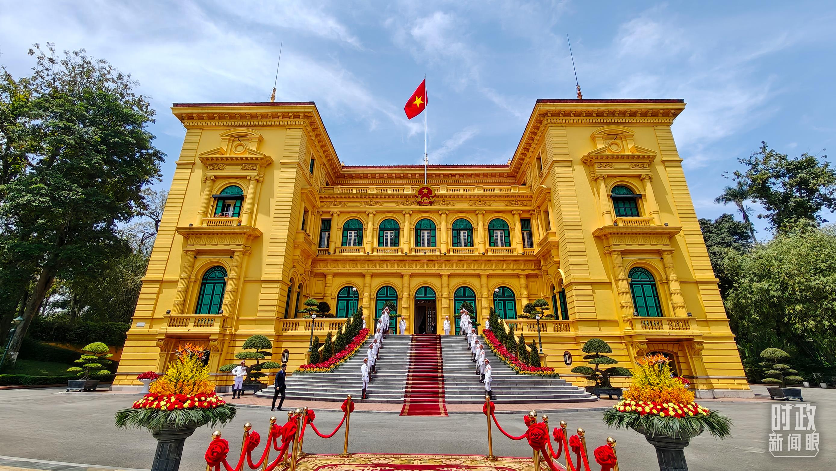 时政新闻眼丨东南亚之行第二天，习近平为何两次以船作喻？