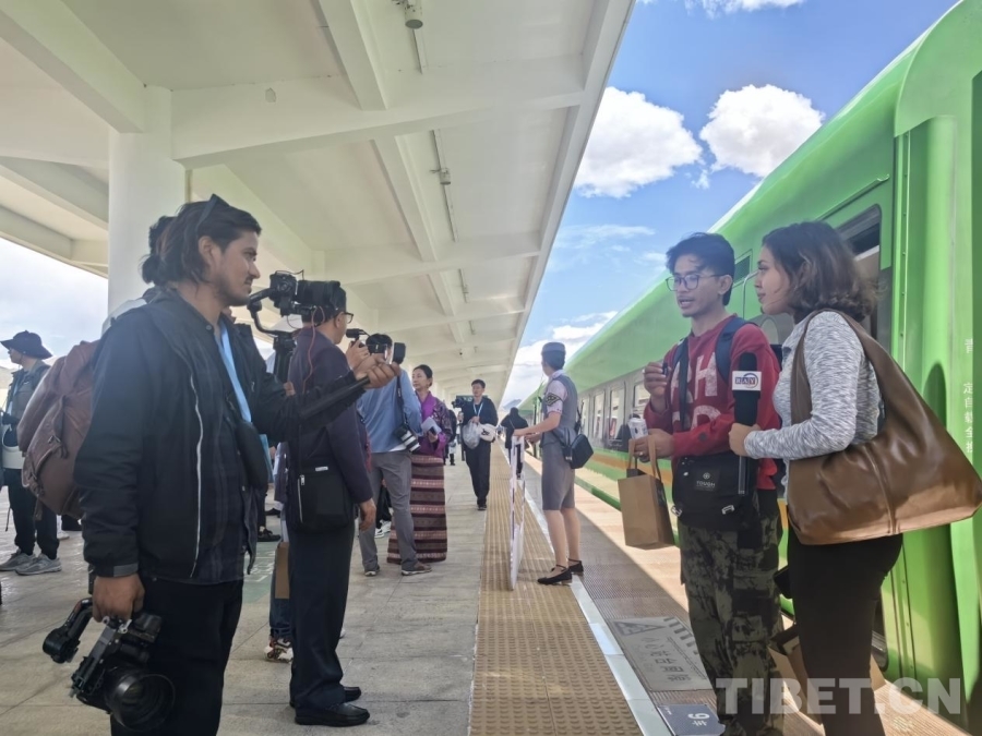 【中国那些事儿】魅力新西藏：跨越千年之路 共建绿色家园