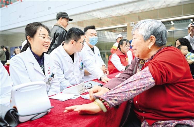 全国“我们的节日·重阳”主题文化活动鄂尔多斯市示范活动启动_fororder_4294459_wangxia_1761747393402_s