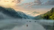 一湖碧水一城新
