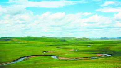 内蒙古呼伦贝尔市：绘青绿长卷 守河湖安澜