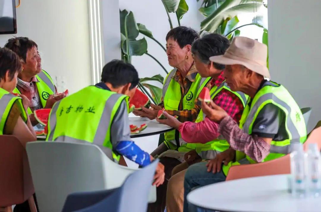 时政微观察丨建功立业 创新创造