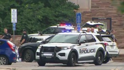 美国多所大学开学首日发生校园枪击虚假警报事件_fororder_236d682e9f44434d94e7b521e091651f