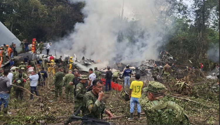 哥伦比亚军机坠毁已造成48人死亡