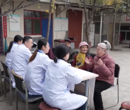 涉及日常生活方方面面 “十四五”期间共建老年友好型社会交出“温暖答卷”