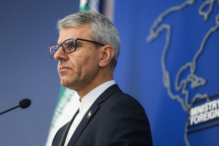 伊朗外交部：美军事活动正在威胁国际和平与安全