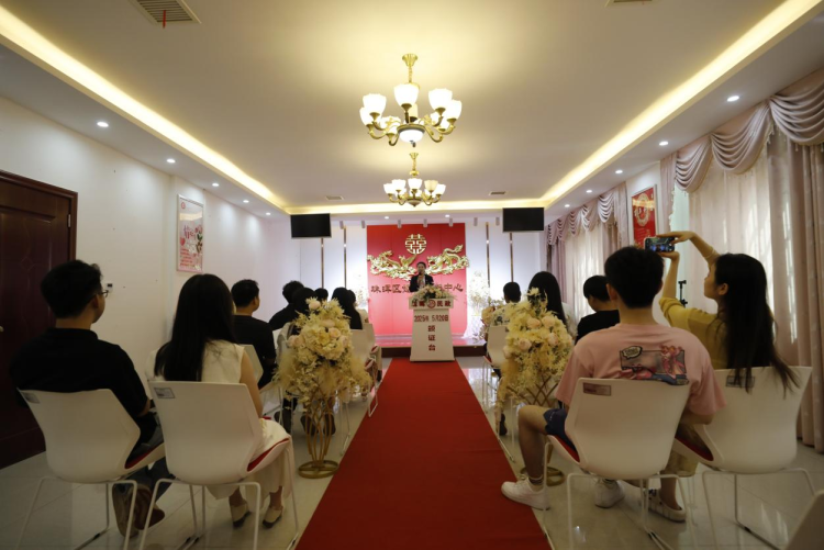 新规落地，“甜蜜520”衡阳市珠晖区婚姻登记迎高峰_fororder_图片13