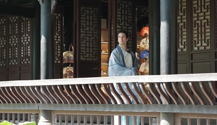 遇见中国丨诵诗词、学中医……看德国青年如何沉浸式体验中国文化之美