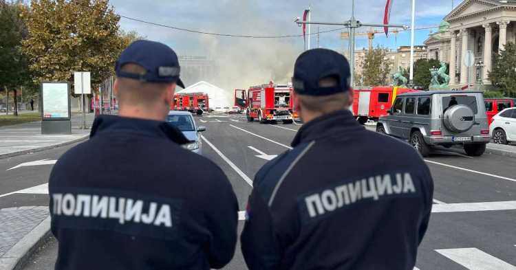塞尔维亚首都发生枪击和纵火事件 武契奇发表讲话