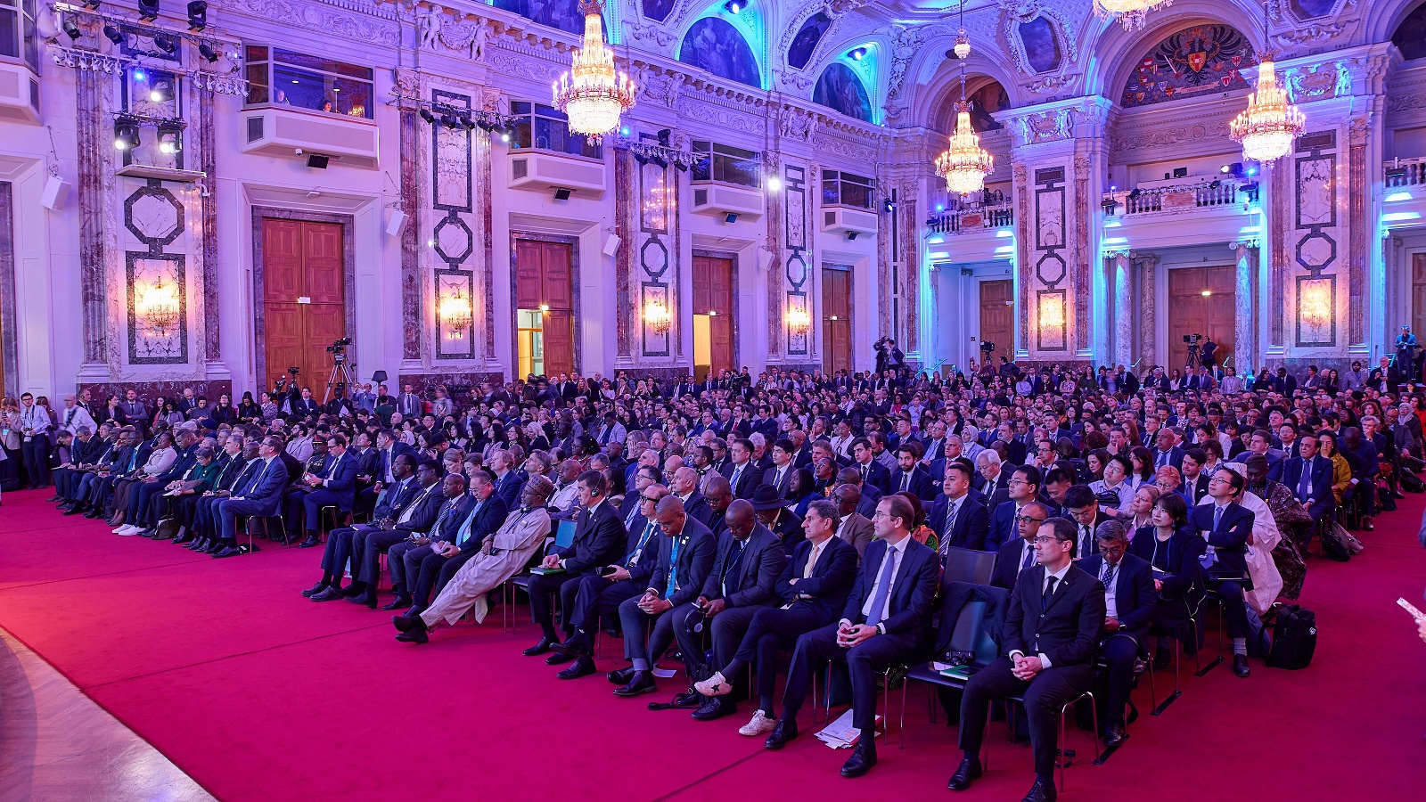 记者观察 | 地缘冲突加速能源转型步伐