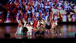 第四届“汉语桥”世界小学生中文秀欢迎仪式在天津举行