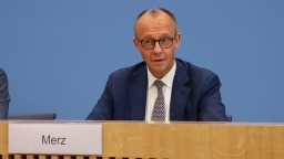 外媒热议默茨访华 期待德国以开放姿态深化中德合作共赢_fororder_202509189ee964aac16e4c0faa8f462f8923374c_fa045ed2139743cc95ae845a088e8d27