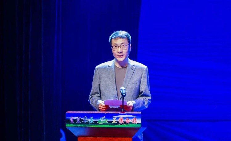 第四届全区曲艺小品那达慕在锡林郭勒盟正镶白旗开幕_fororder_2