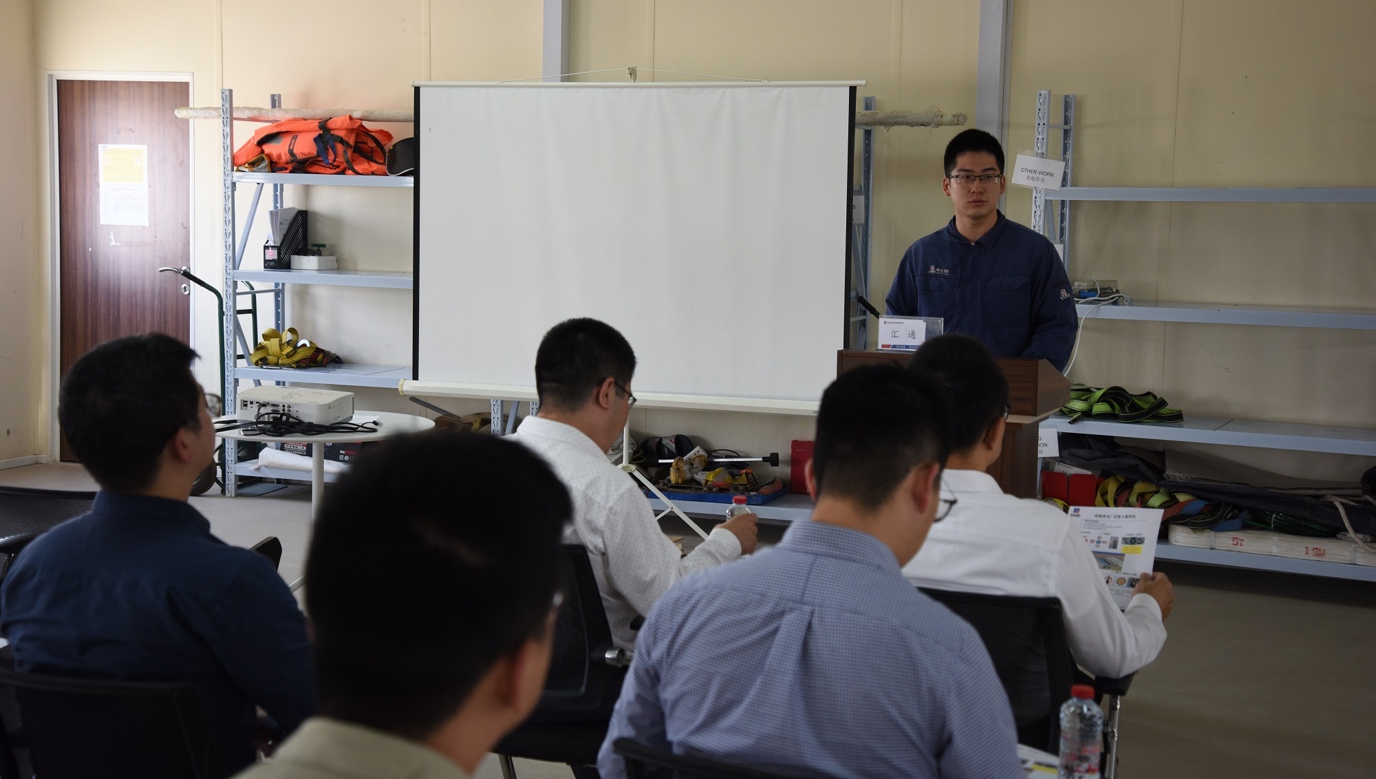 资讯有故事丨保护珊瑚和海龟 中企在迪拜承建的电站引领绿色能源之路