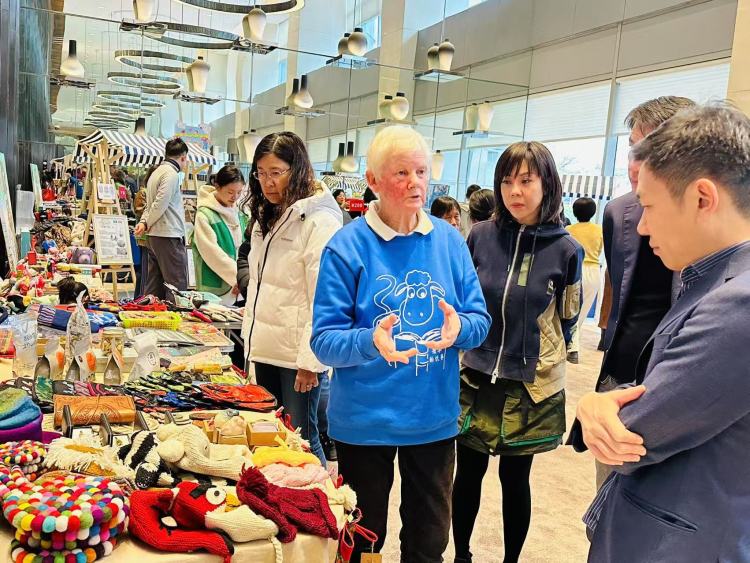 资讯有故事丨这间“爱心杂货铺”汇聚向阳而生的温暖力量