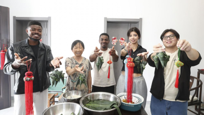 International Students from Huaiyin Institute of Technology Visit Yushan Tea Plantation to Celebrate Folk Traditions and Savor Tea Culture