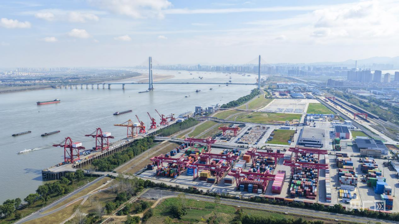 行稳致远开新局丨老区跑出加速度 实“赣”激活了哪些新动能？