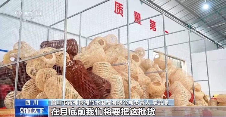 实操车间进校园 取快递顺便找工作……小妙招打开就业大空间