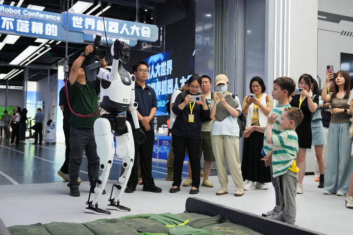 “携手开创这个星球更加美好的未来”——习近平主席引领中国特色大国外交在世界变局中展现时代担当