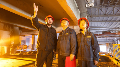 State Grid Zhangye Power Supply Company's "One-Stop" Service Helps New Materials Enterprises Cut Costs and Boost Efficiency