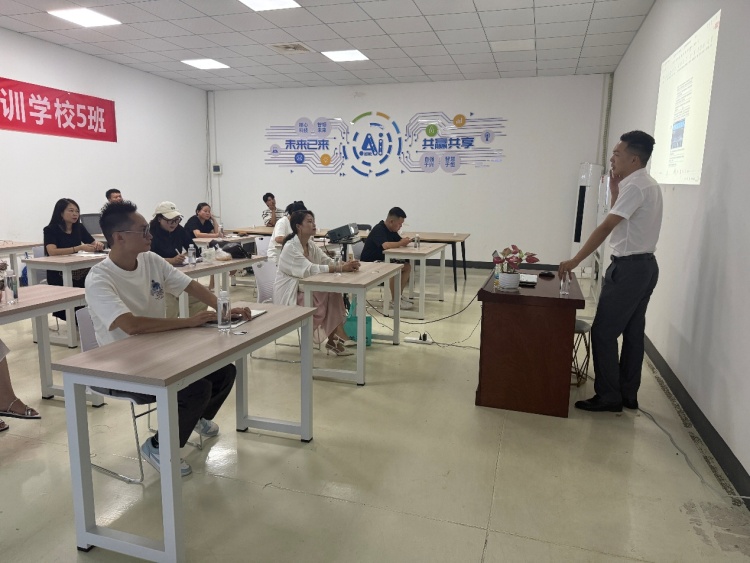 活力中国调研行 | 湖北天门：上万“服二代”，电商卖全球