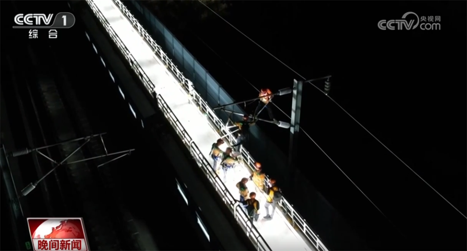 战高温、保民生、守护安全 多领域劳动者用实际行动诠释担当