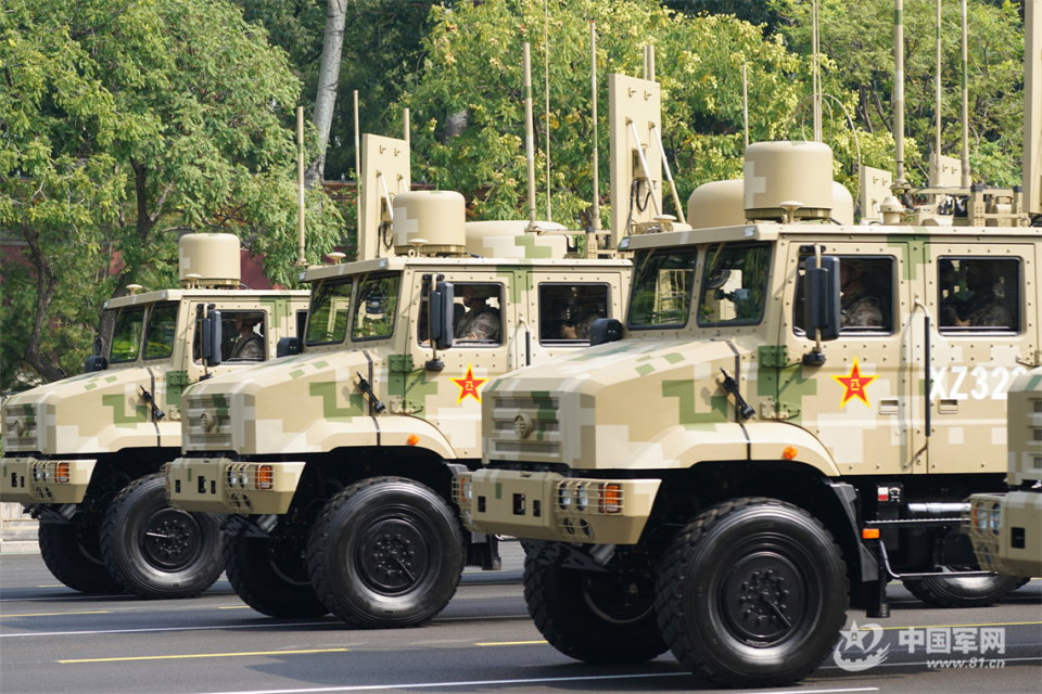 我在阅兵现场｜近距离感受钢铁洪流的中国力量_fororder_9