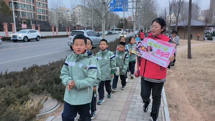 聚焦社区“主阵地” 将“五心”志愿服务送到居民身边_fororder_暖城矿嫂志愿服务队