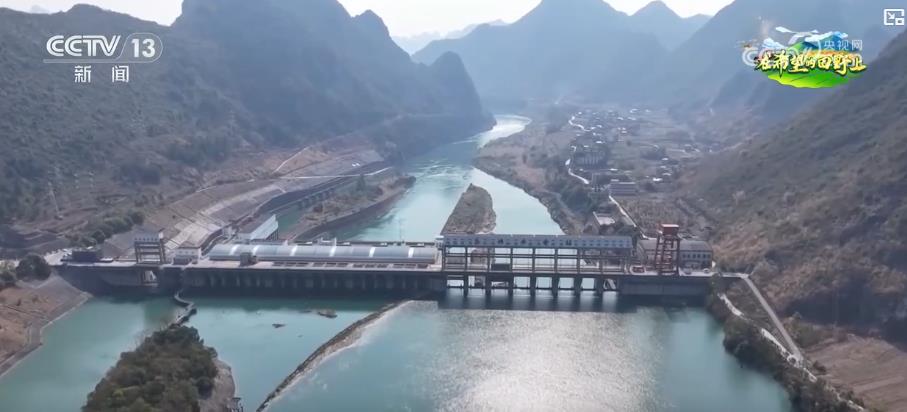 春耕新图景：智能装备与科学调配助力农业生产