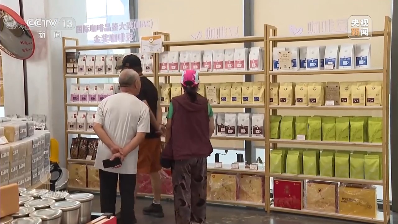 焦点访谈丨向新向优 非凡答卷——跟着总书记上两会